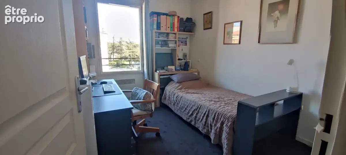 Appartement 86 m² à Uzes  - photo 7