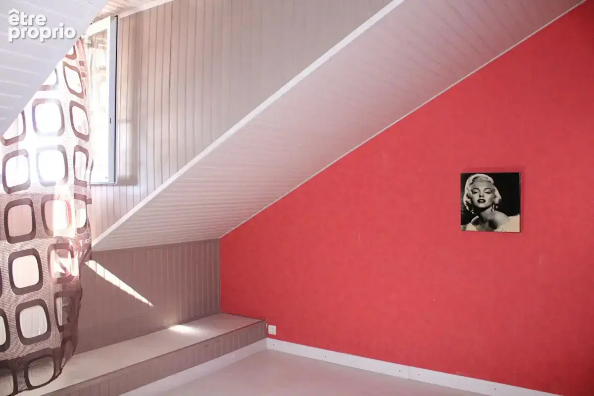 Exclusivité Naussac face au Lac Maison  5 pièce(s) 168 m2 avec une vue panoramique - photo 12