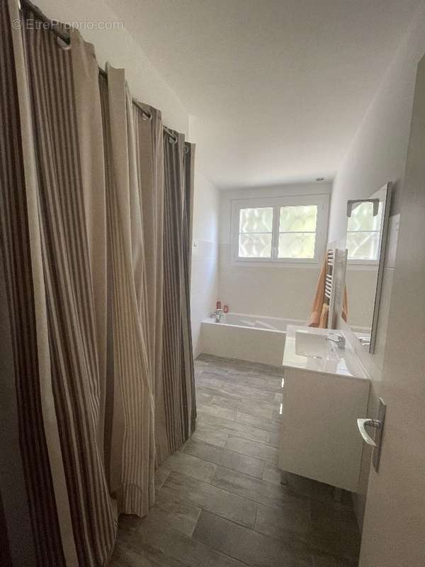 Maison à CLERMONT-L'HERAULT