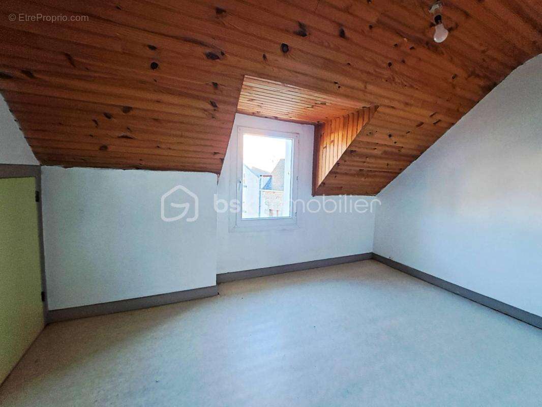 Maison à BRENNILIS