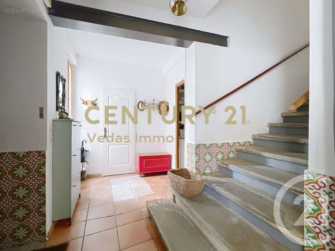 Maison à SAINT-JEAN-DE-VEDAS