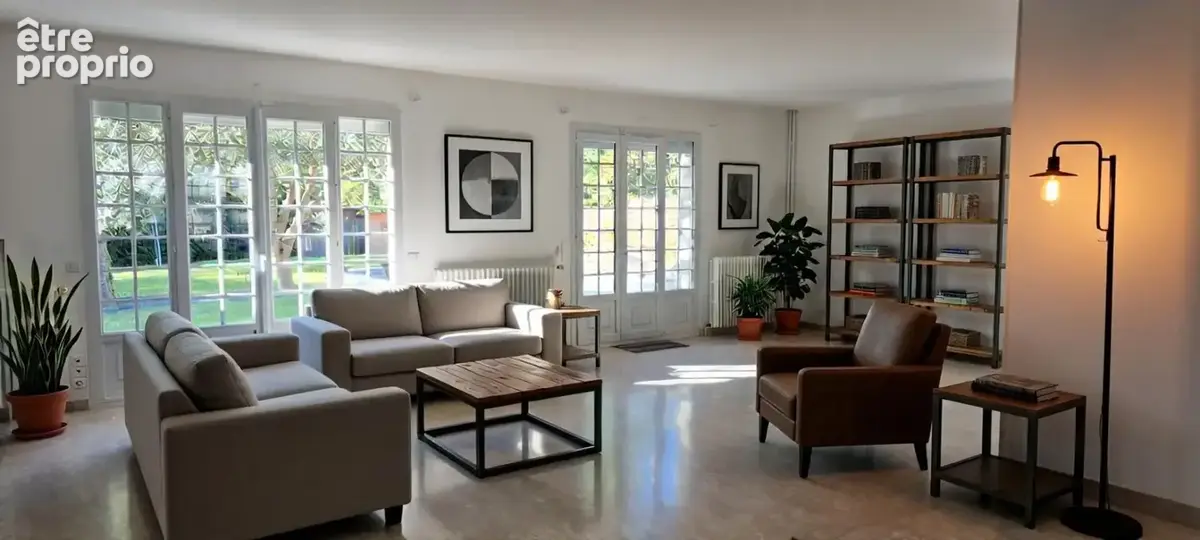 YERRES, belle maison familiale de 205 m² avec piscine, terrain plein sud et  sous sol total - photo 7
