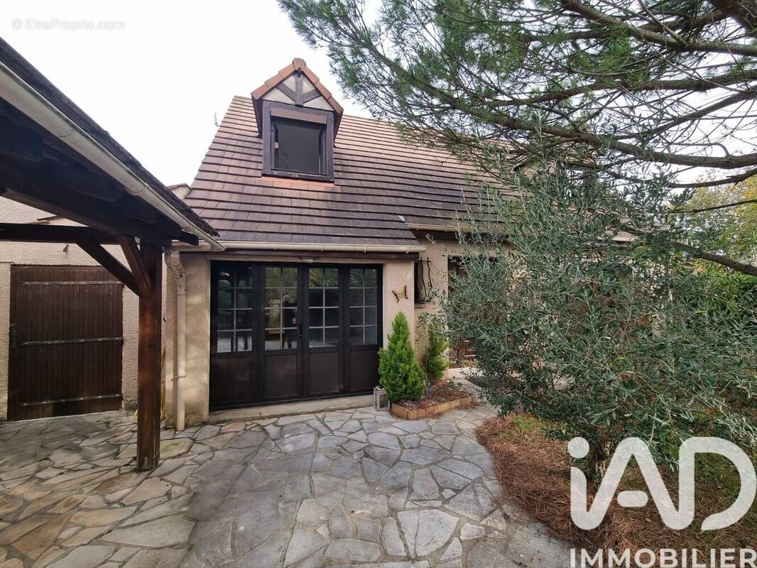 Photo 1 - Maison à RUNGIS