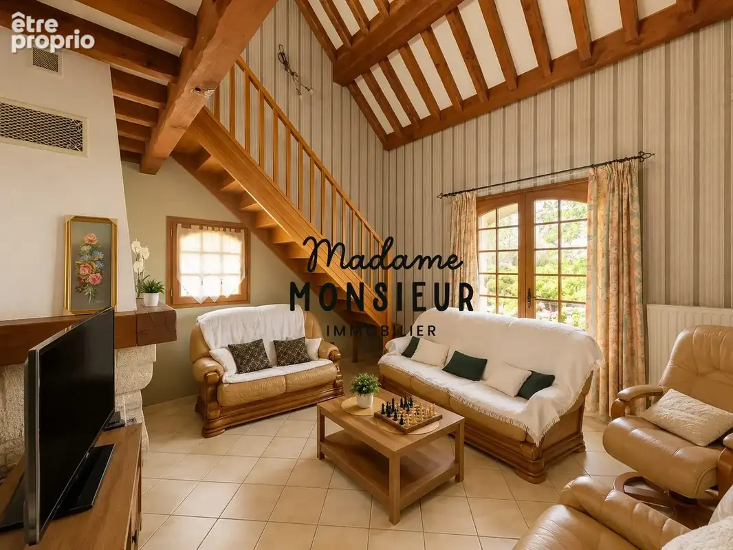 Maison 5 pièces 163 m² à vendre à Saint-Savin (38300) - photo 9