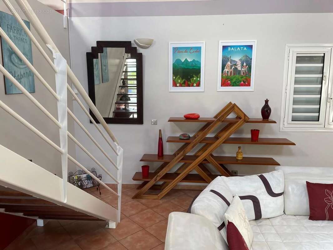 Maison à RIVIERE-SALEE