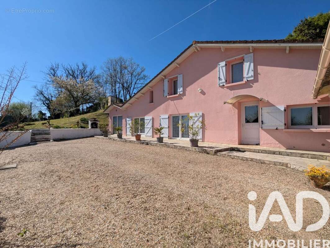 Photo 4 - Maison à SAINT-AIGULIN