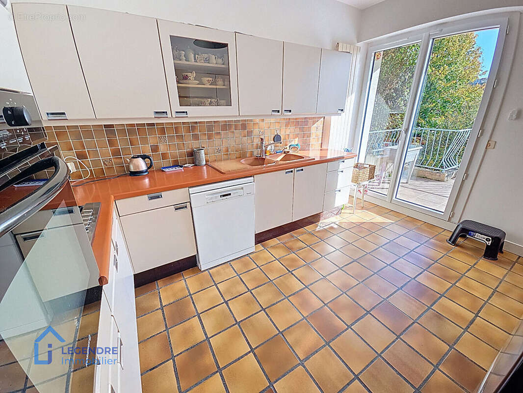 Maison à LA FRETTE-SUR-SEINE