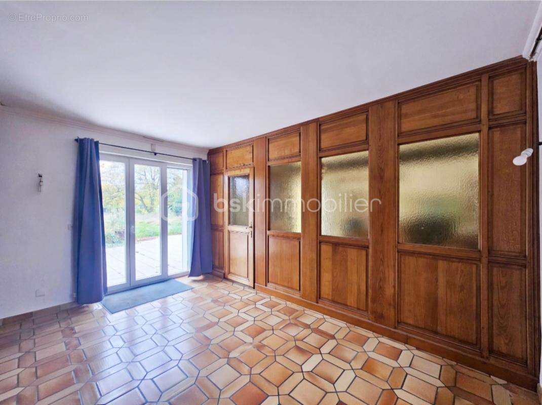 Maison à SAINT-BENOIT-SUR-LOIRE