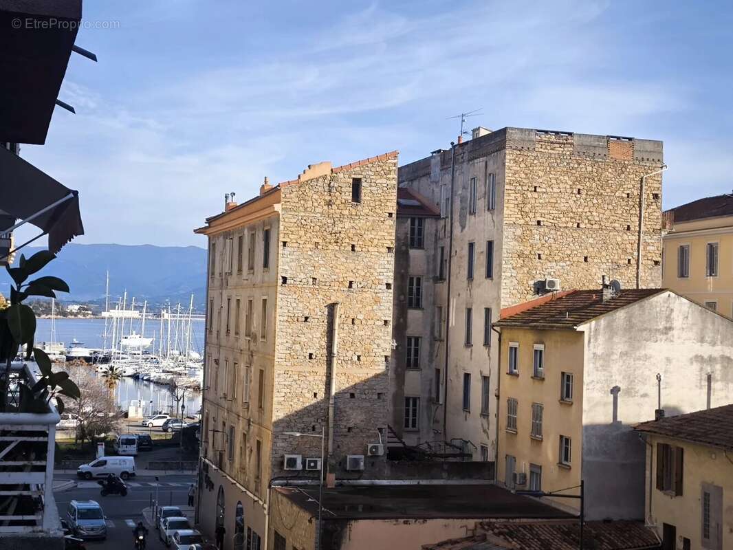 Appartement à AJACCIO
