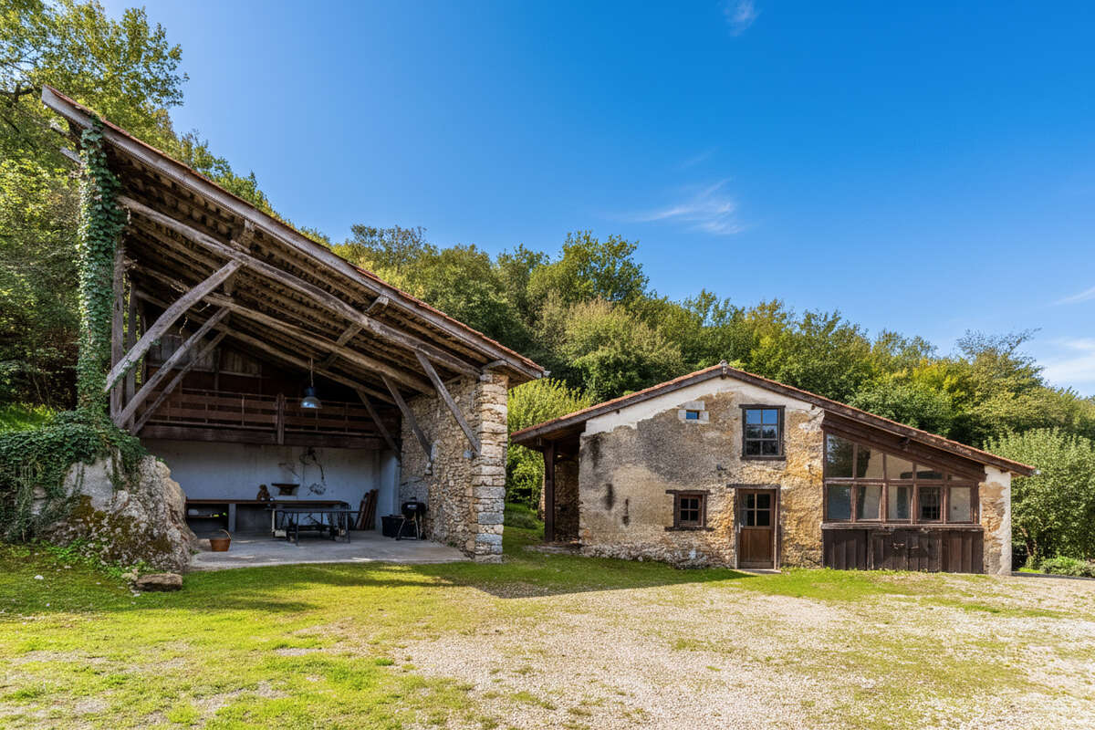 Maison à BOUSSAN