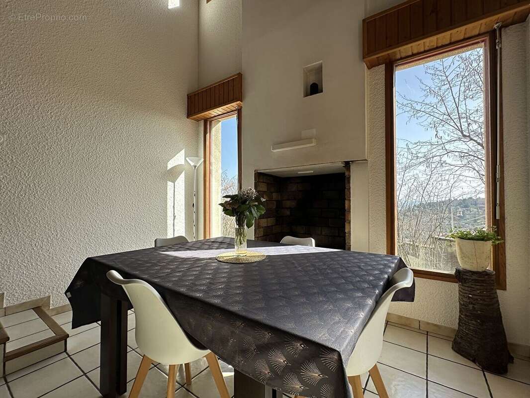 Maison à CLERMONT-FERRAND