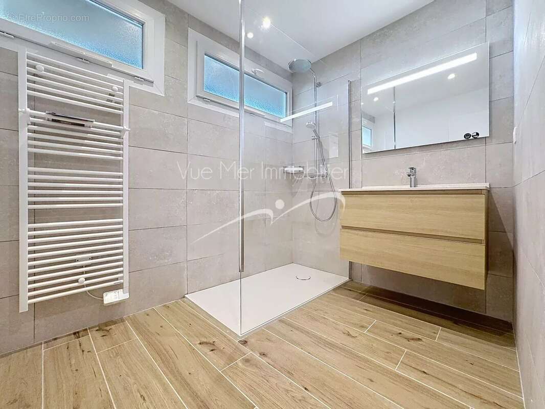 Appartement à LE LAVANDOU