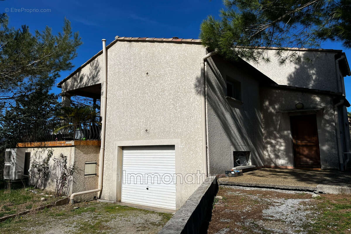 Maison à LAROQUE