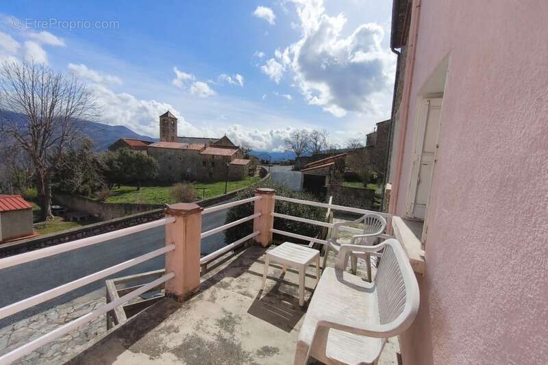 Maison de village 3 faces avec jardin vue dégagée – Montferrer (66) - photo 2