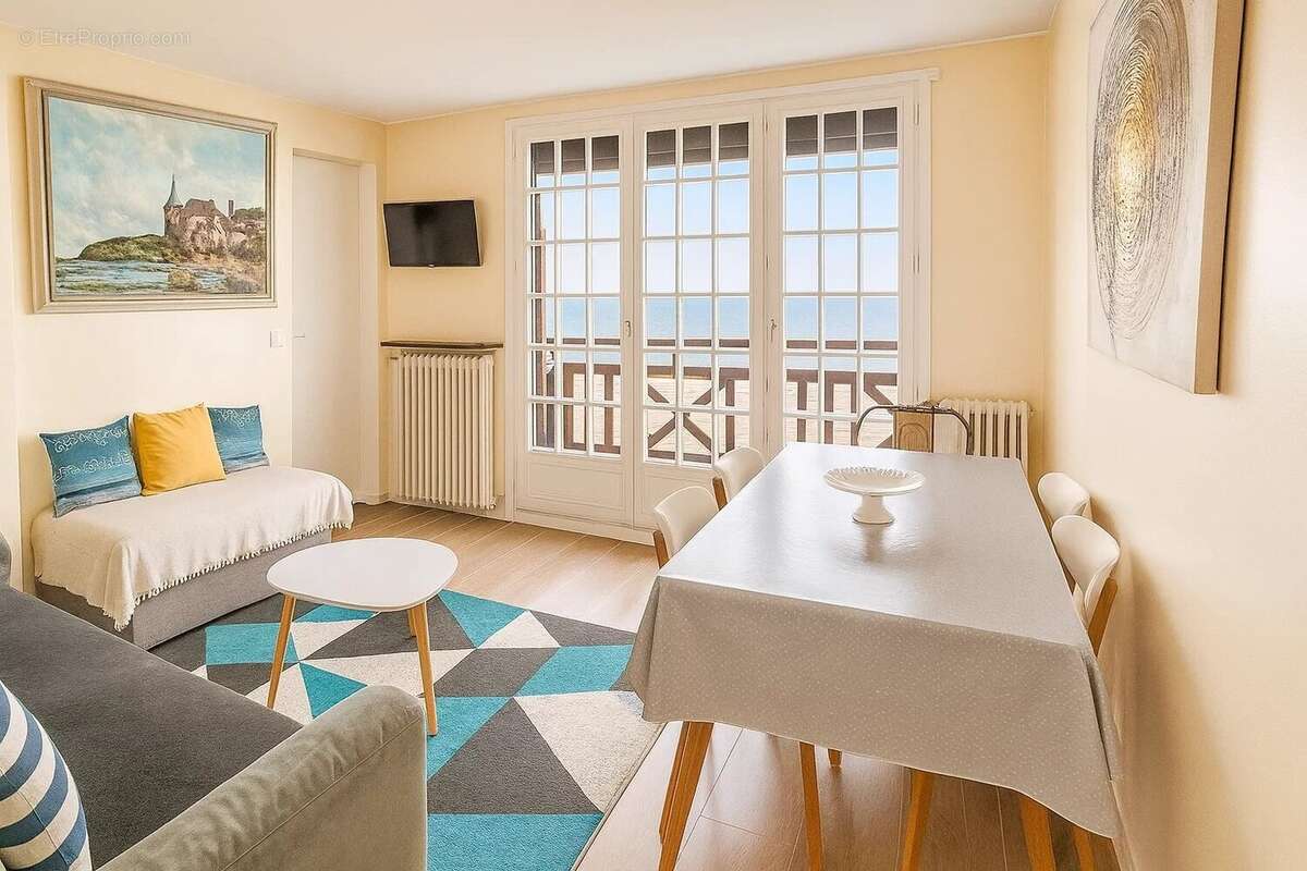 Appartement à TROUVILLE-SUR-MER