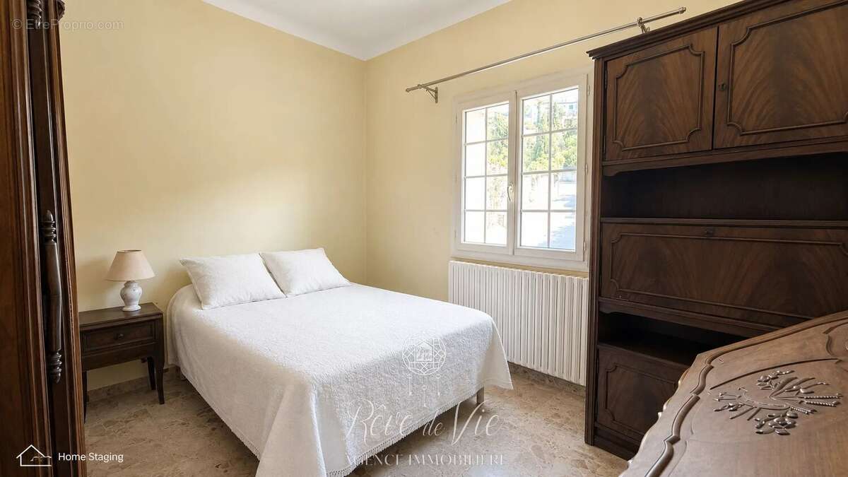 Maison à rénover le lavandou centre-ville proche plages - photo 6