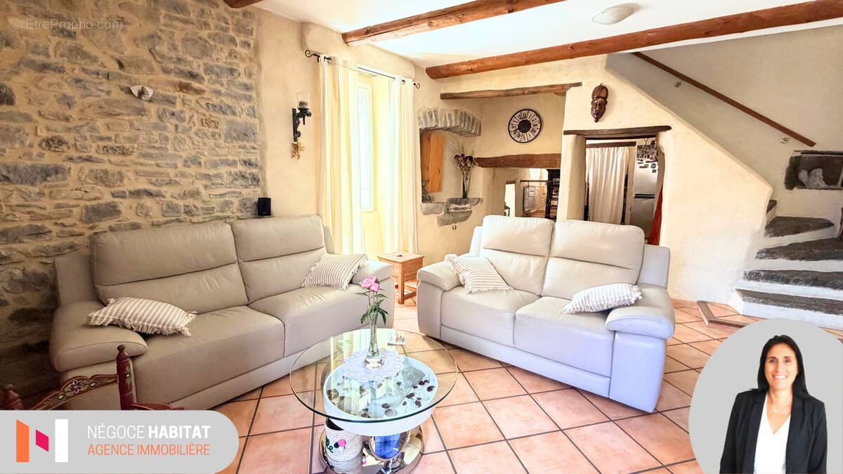 Maison à CLARET