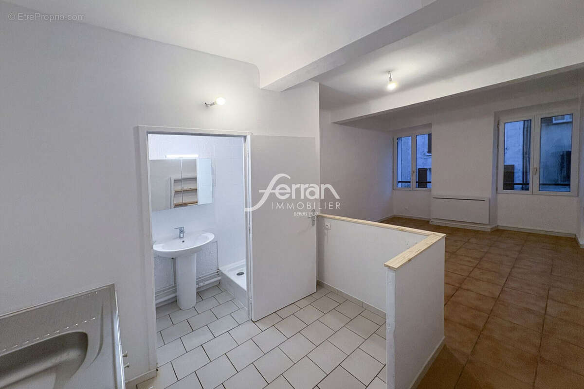 Appartement à TRANS-EN-PROVENCE