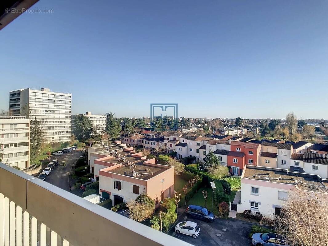 Appartement à ELANCOURT