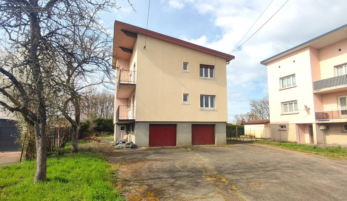 Appartement à JONCHEREY