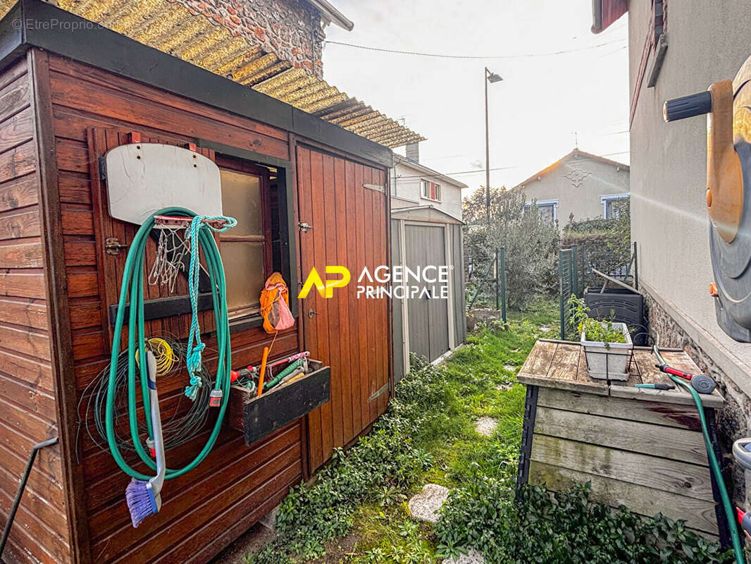 Maison à SARTROUVILLE