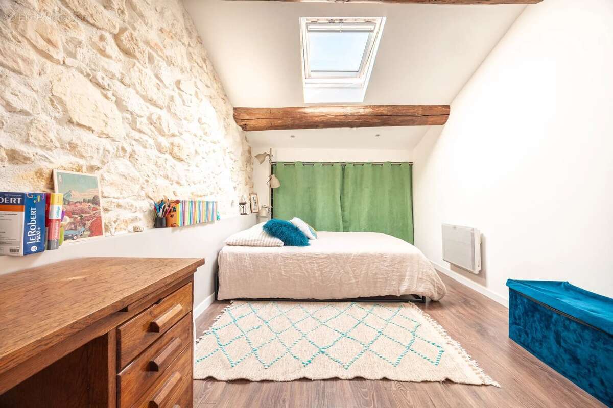 Appartement à MARSEILLE-6E