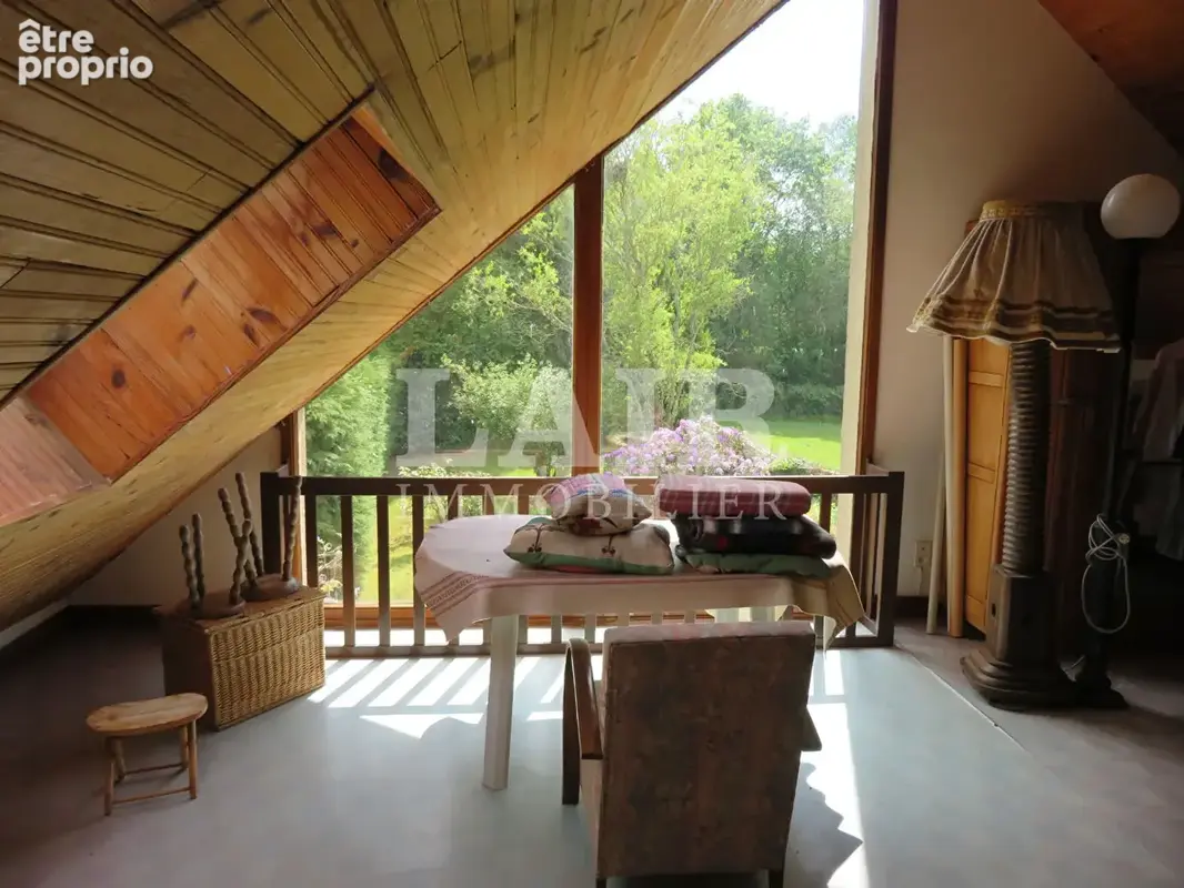 Propriété sur 1,2 hectare avec étang à vendre à Pre En Pail  - Réf: A15157 - photo 7