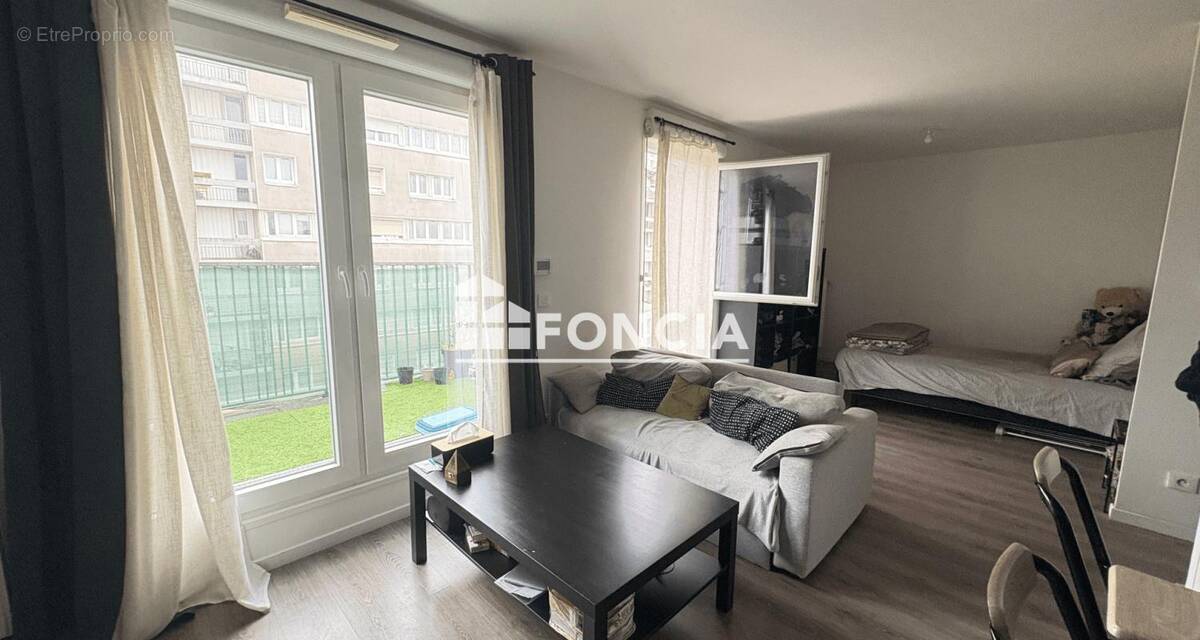 Appartement à NOISY-LE-SEC