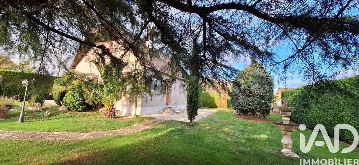 Photo 9 - Maison à COURCELLES-SUR-SEINE