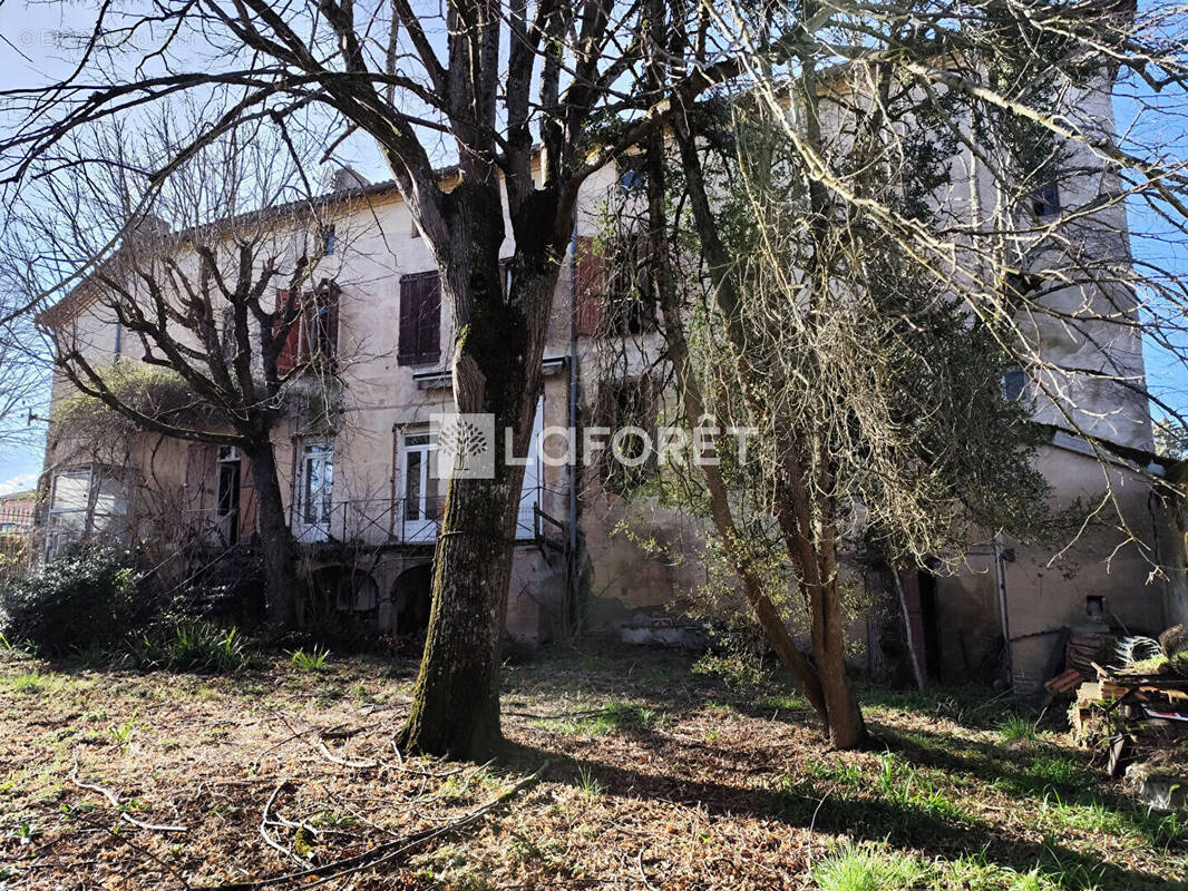 Maison à CADALEN