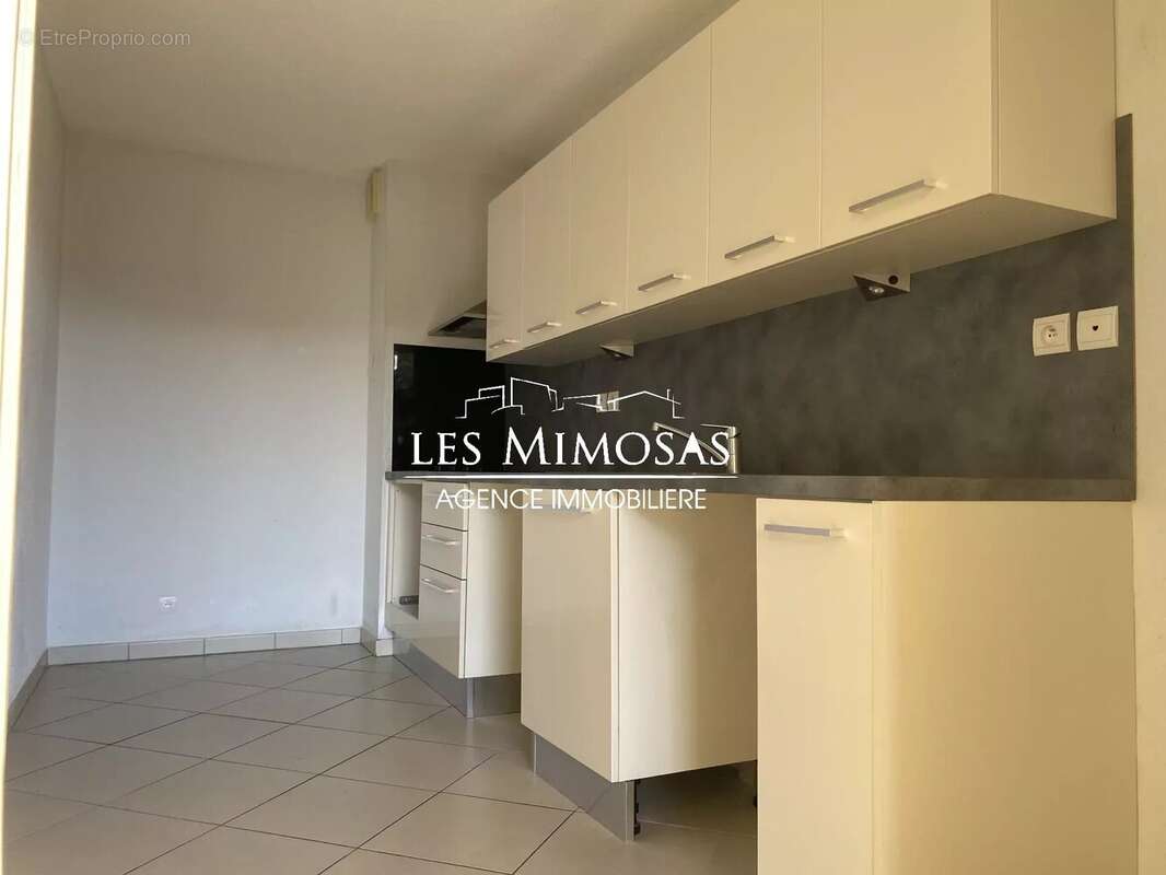 Appartement à FREJUS