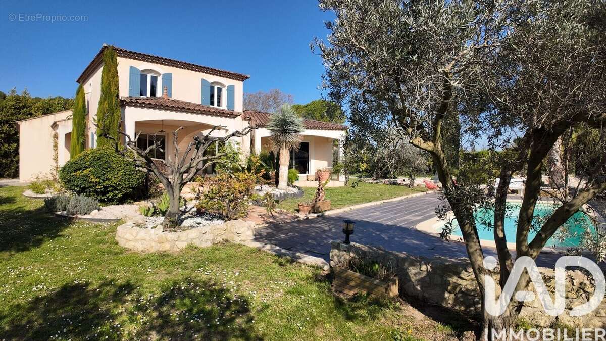 Photo 3 - Maison à MAUSSANE-LES-ALPILLES