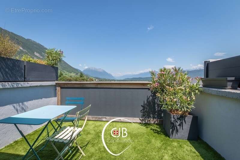 Appartement rénové à Montmélian avec terrasse et vue Mont-Blanc - photo 16
