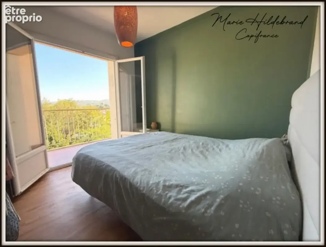 AGEN – Belle appartement T4 rénové - 4ᵉ étage avec ascenseur - garage - photo 16