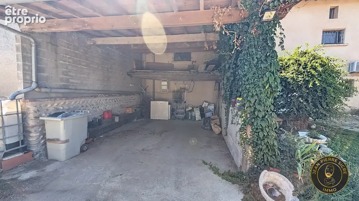 Cintegabelle — Maison de famille de 207 m2 sur trois niveaux, cinq chambres, annexes et piscine, terrain clos - photo 6