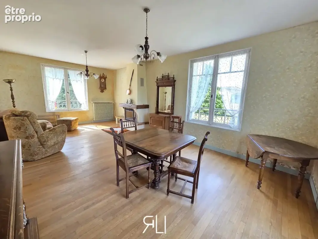 Maison de plain-pied, proche Loire et commerces. - photo 6