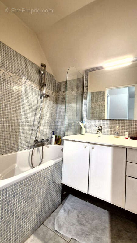 Maison à BURES-SUR-YVETTE