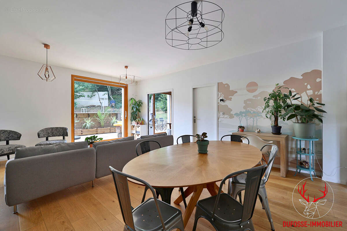 Villa d'architecte contemporaine avec piscine - photo 6