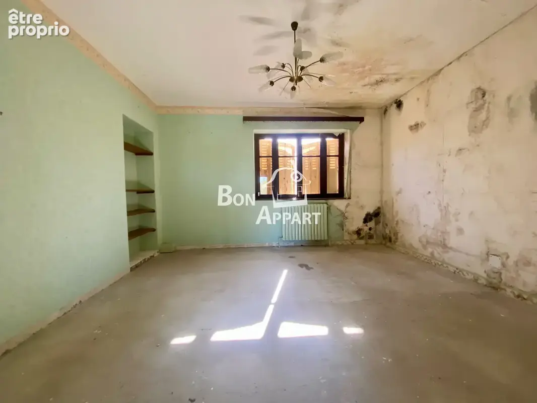 Maison de village sur la commune de TRIEUX - photo 3