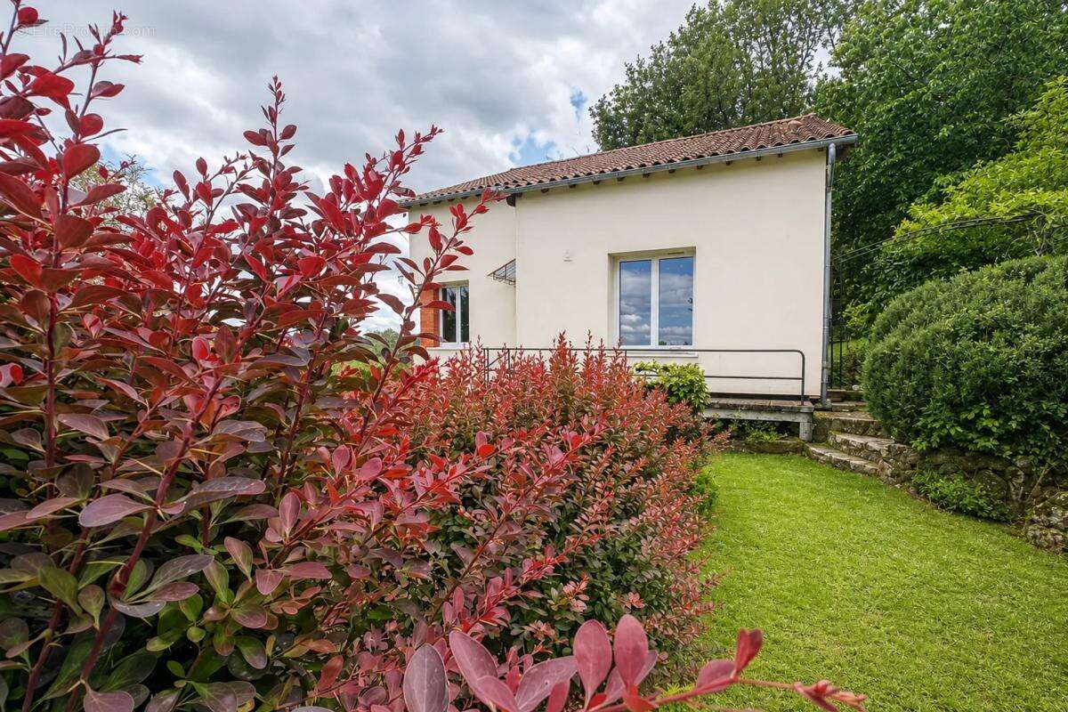 Antigny - Maison Louée Vue Sur Abbaye - photo 25