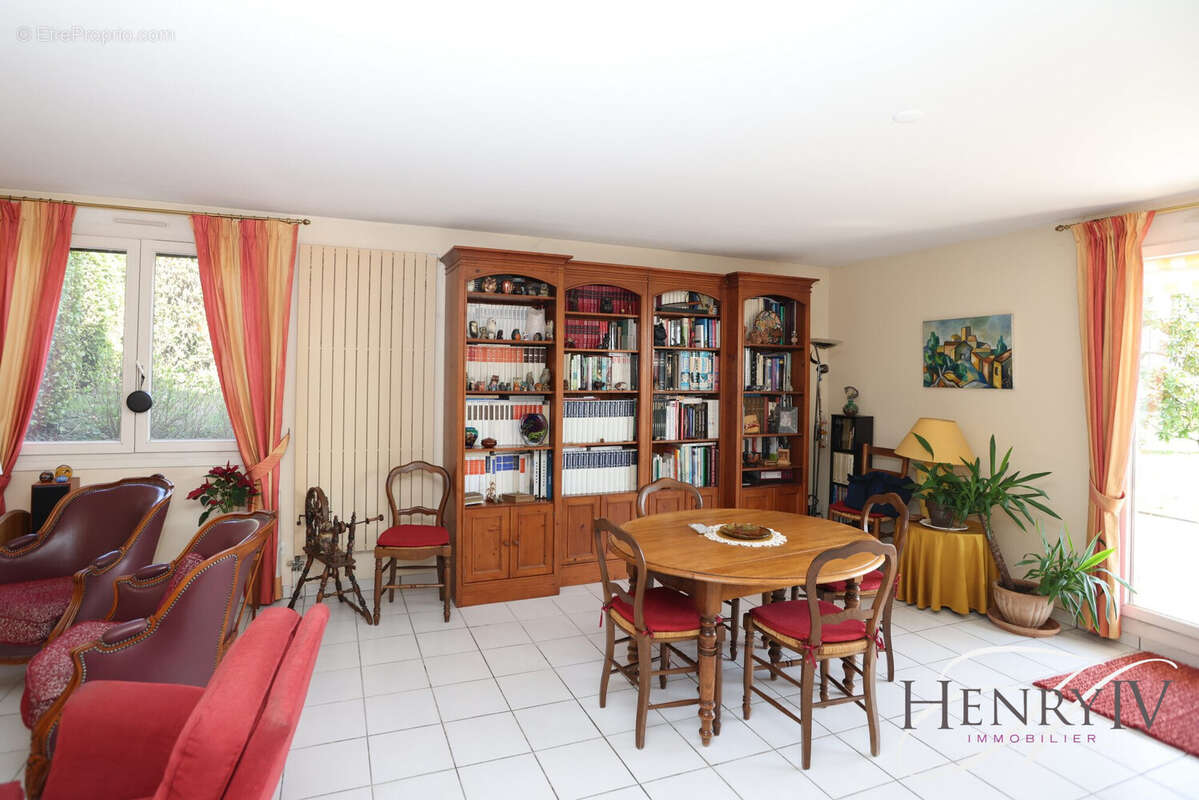 Appartement à MONTBONNOT-SAINT-MARTIN