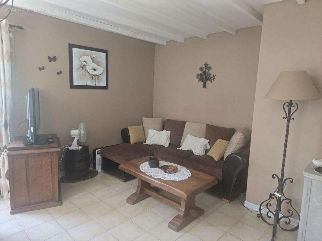 Maison à SAINT-ETIENNE-VALLEE-FRANCAISE