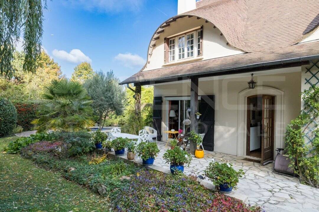 Maison à CHAMBOURCY