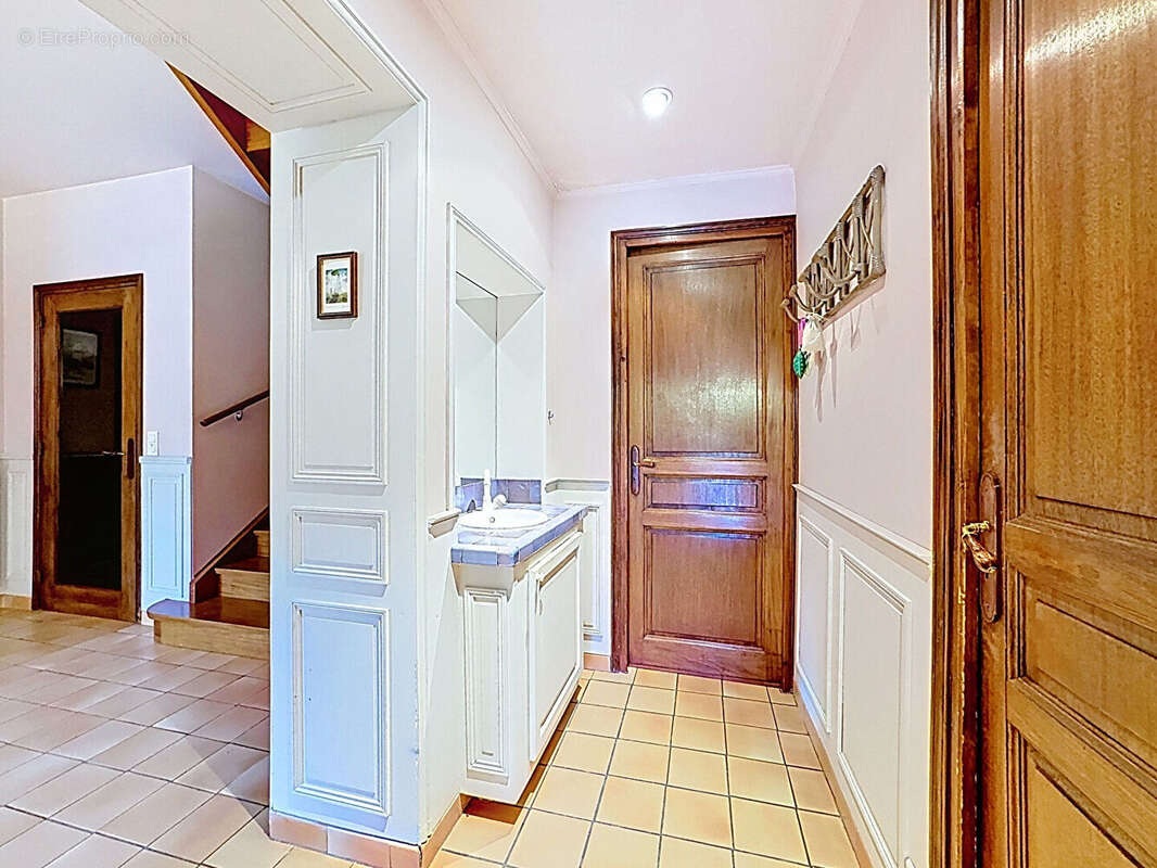 Maison à LES ANGLES