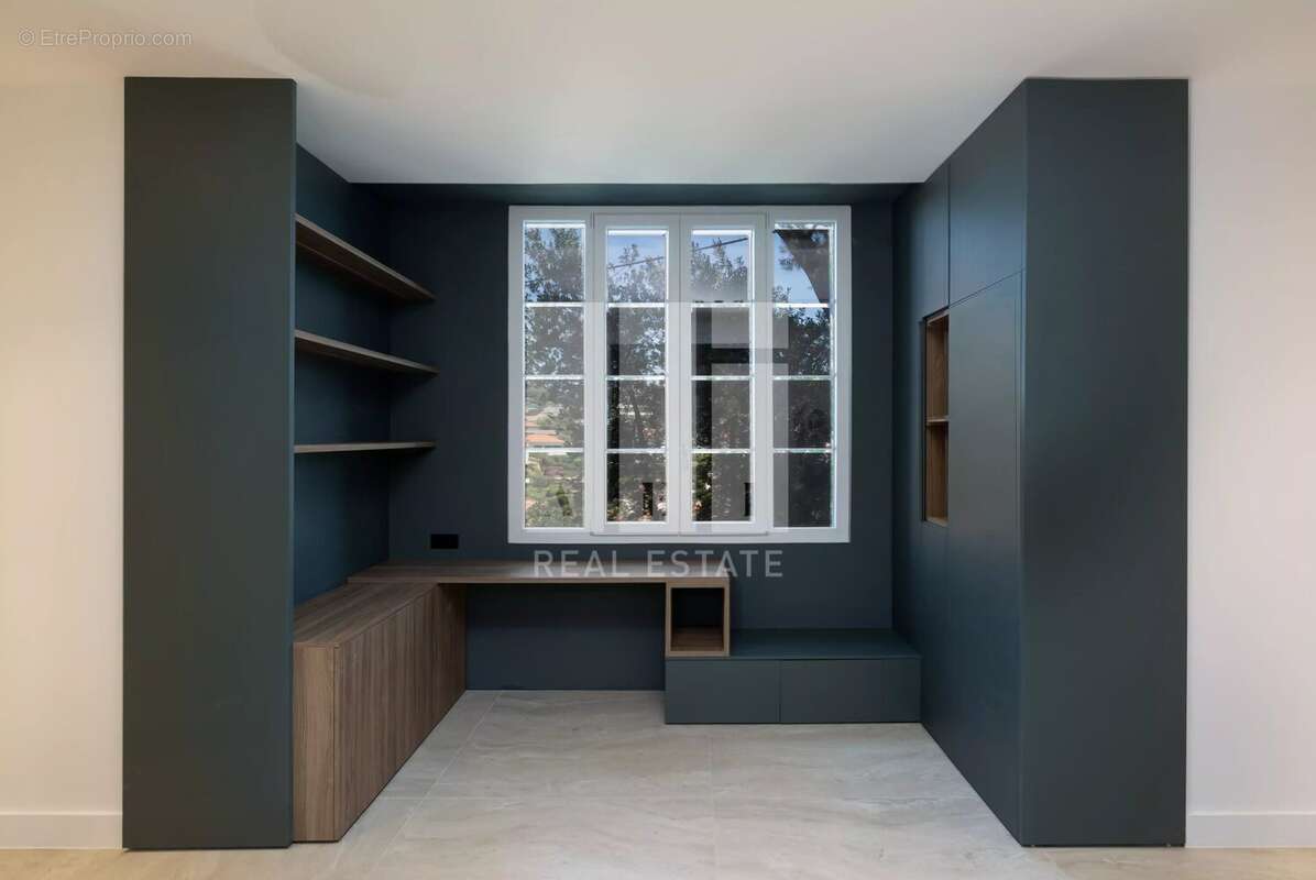 Appartement à LE CANNET