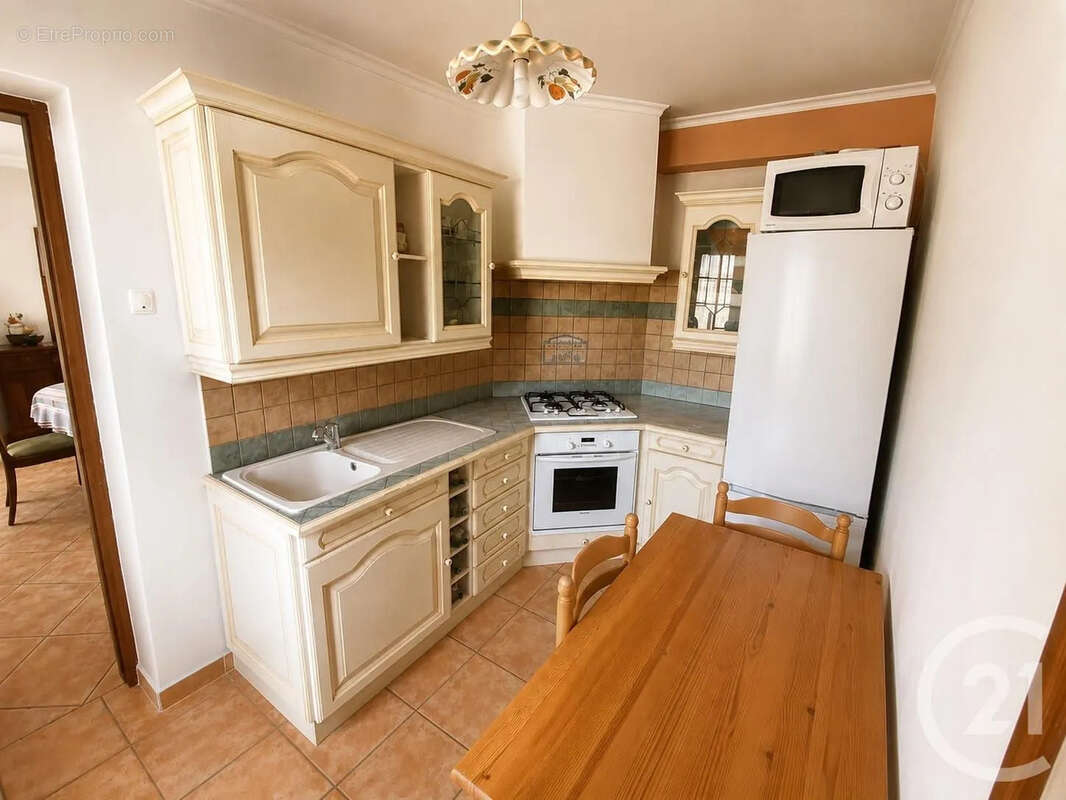Maison 73 m² à Villeneuve-Sous-Dammartin  - photo 3