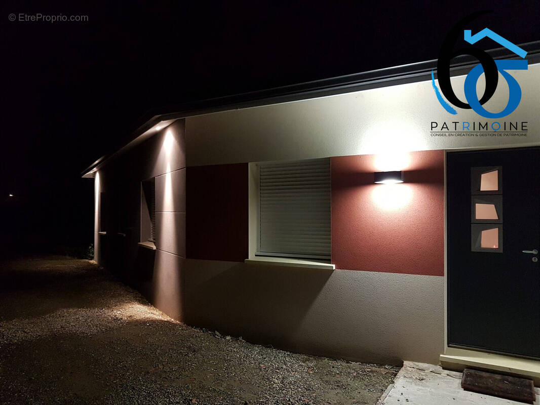 Maison 141 m² à Saint-Jory  - photo 8