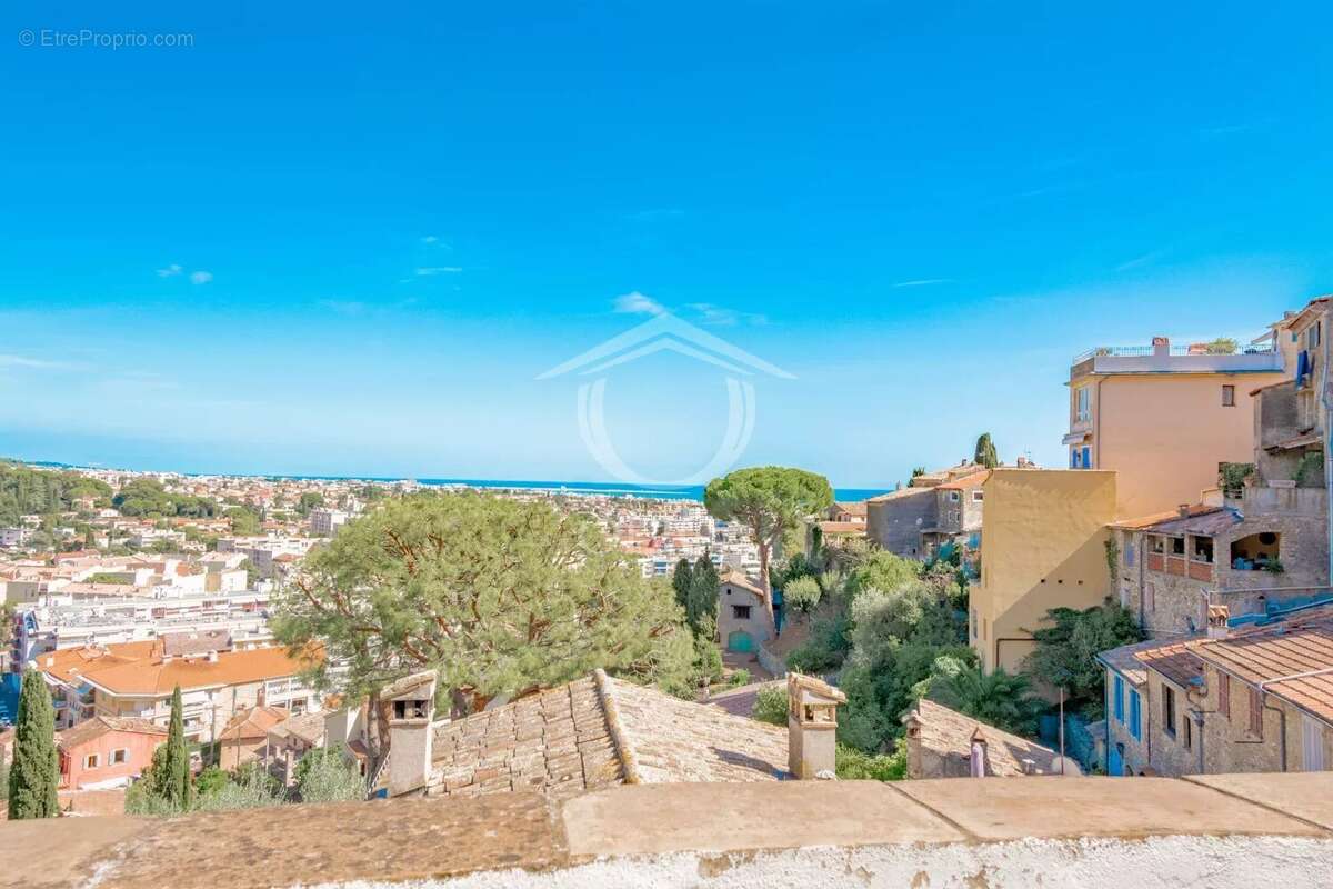 Appartement à CAGNES-SUR-MER