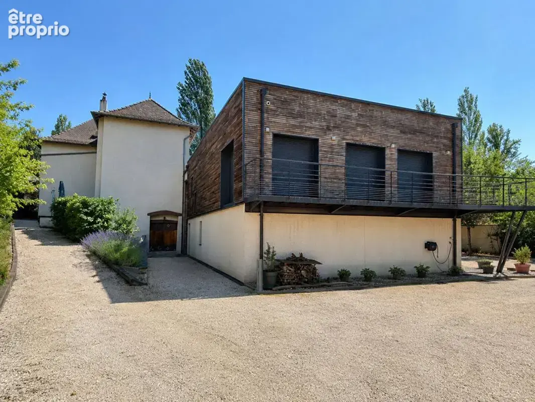 Maison Corbelin 12 pièce(s) 430 m2 - photo 18