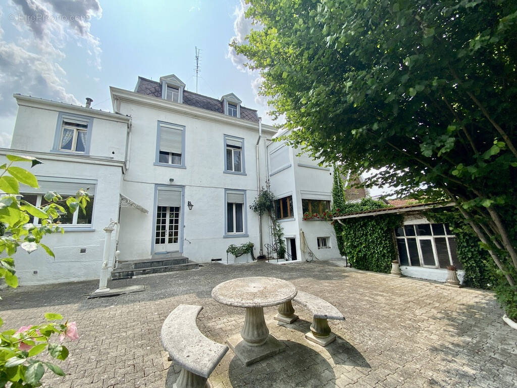 Maison à MAUBEUGE